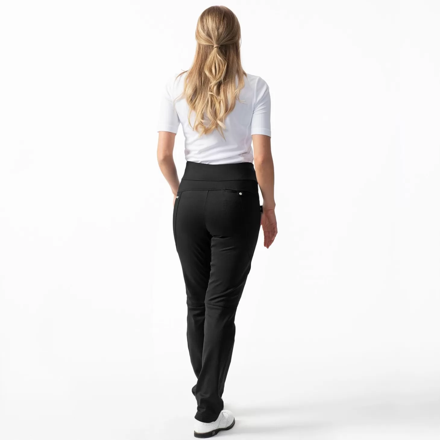 Daily Sports Fliza Solid Black Fashion