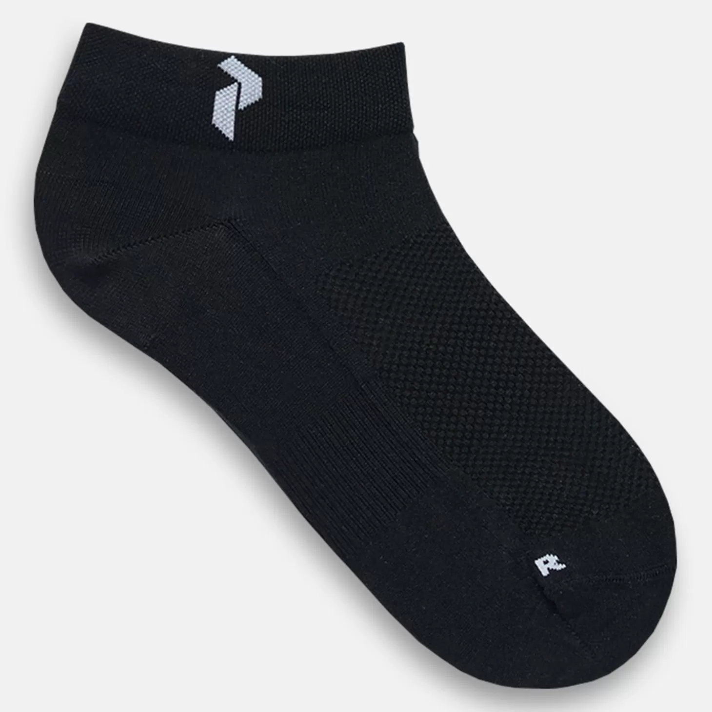 Peak Performance Low Sock Black Store